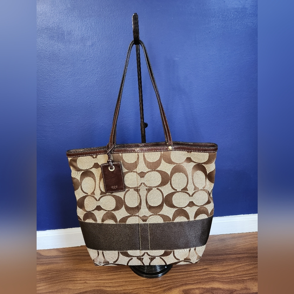 Coach tote bag